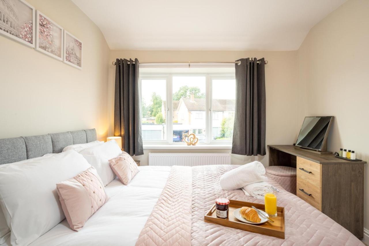 The Oaklands - Luxury Spacious 6-Bed, Near Solihull, Birmingham City, Jlr, Nec, Airport, Resorts World, Hs2 Exteriör bild