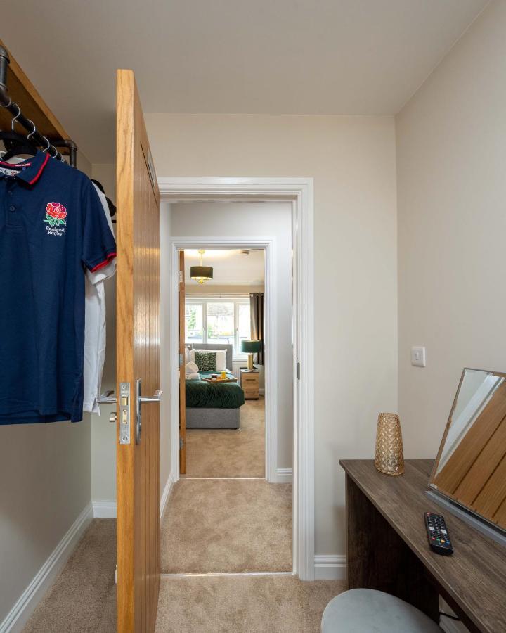 The Oaklands - Luxury Spacious 6-Bed, Near Solihull, Birmingham City, Jlr, Nec, Airport, Resorts World, Hs2 Exteriör bild