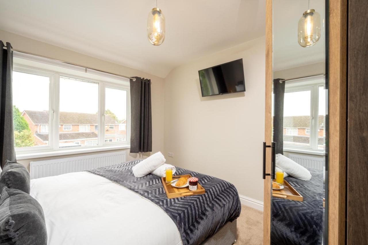 The Oaklands - Luxury Spacious 6-Bed, Near Solihull, Birmingham City, Jlr, Nec, Airport, Resorts World, Hs2 Exteriör bild